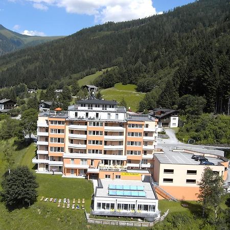 Aparthotel Schillerhof 巴德加斯坦 外观 照片