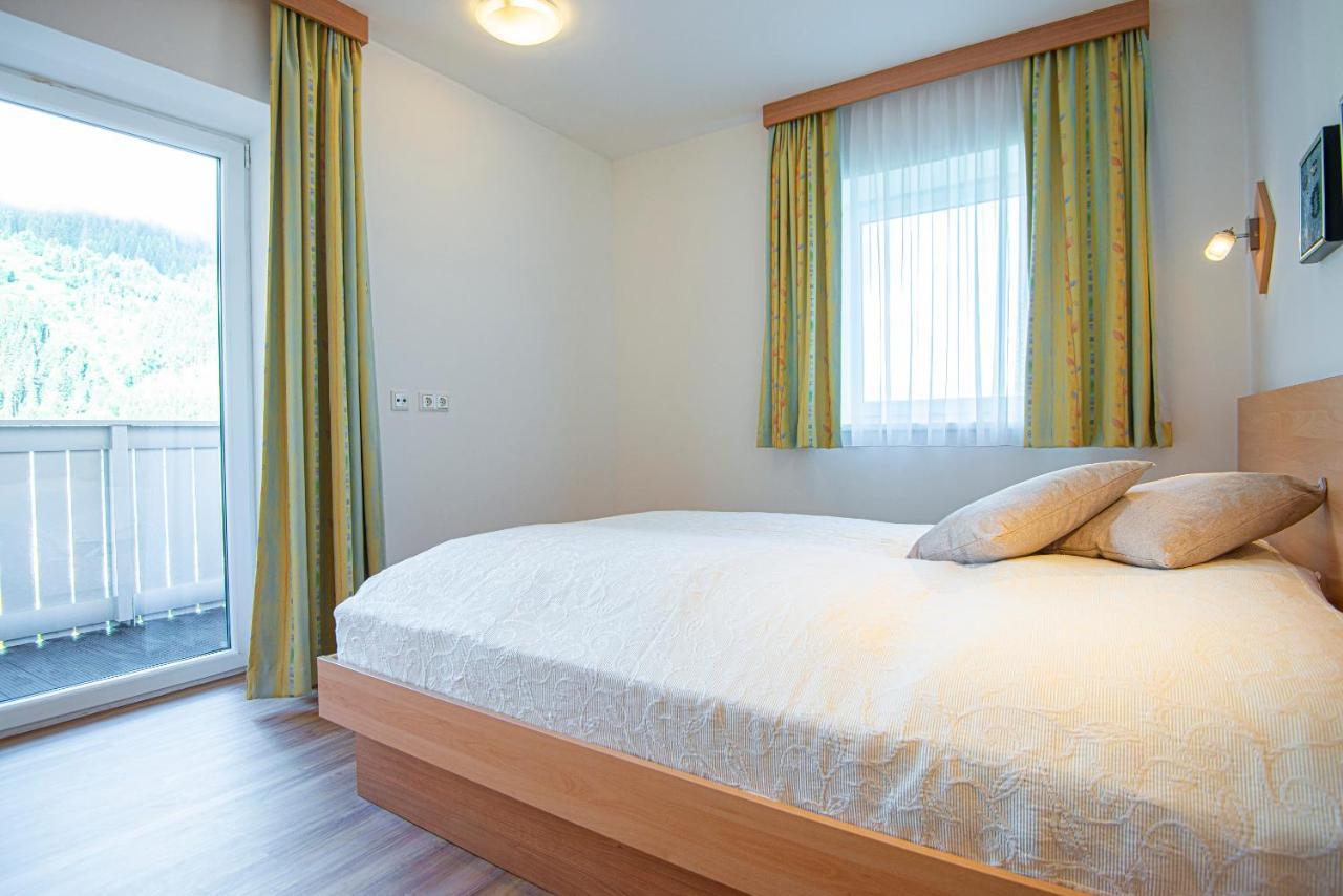 Aparthotel Schillerhof 巴德加斯坦 外观 照片